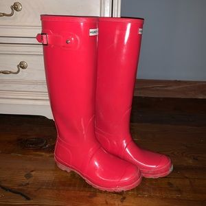 Hunter rain boots. Hot pink. Size 8